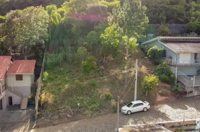 Imagem de terreno no centro a venda