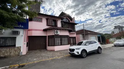 Imagem de CASA DE ALVENARIA COM SALA COMERCIAL