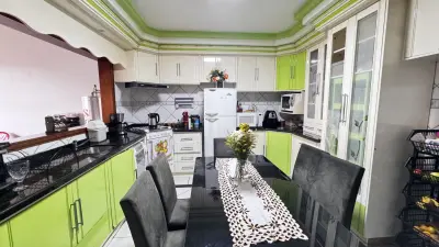 Imagem de CASA DE ALVENARIA COM SALA COMERCIAL
