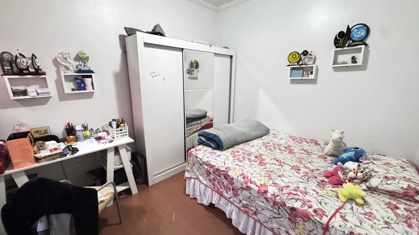 Imagem de CASA DE ALVENARIA COM SALA COMERCIAL