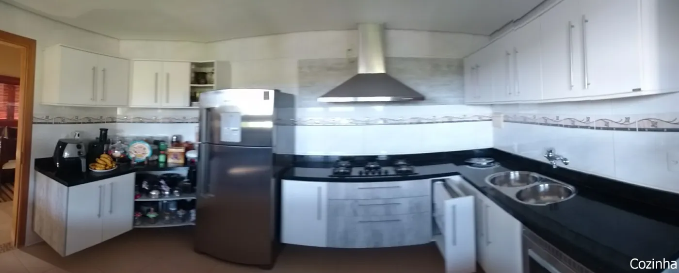 Imagem de Refúgio exclusivo com alto padrão e muito verde em Taquara/RS. Residência encantadora com piscina e espaço gourmet.