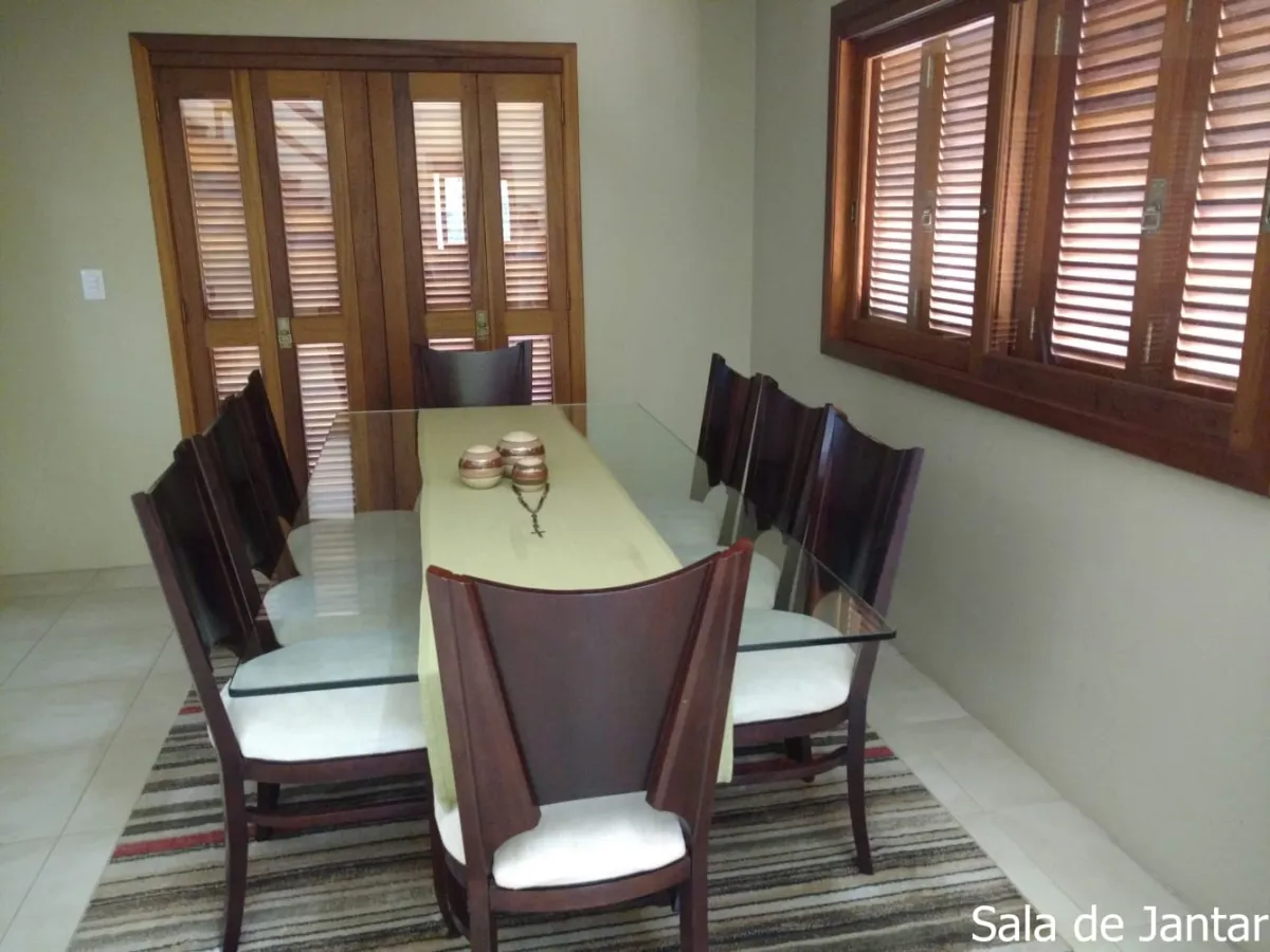 Imagem de Refúgio exclusivo com alto padrão e muito verde em Taquara/RS. Residência encantadora com piscina e espaço gourmet.