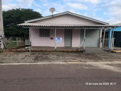 Imagem de Casa em Parobe bairro Centro