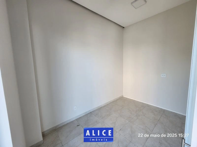 Imagem de Casa Comercial em Taquara bairro Sagrada Familia