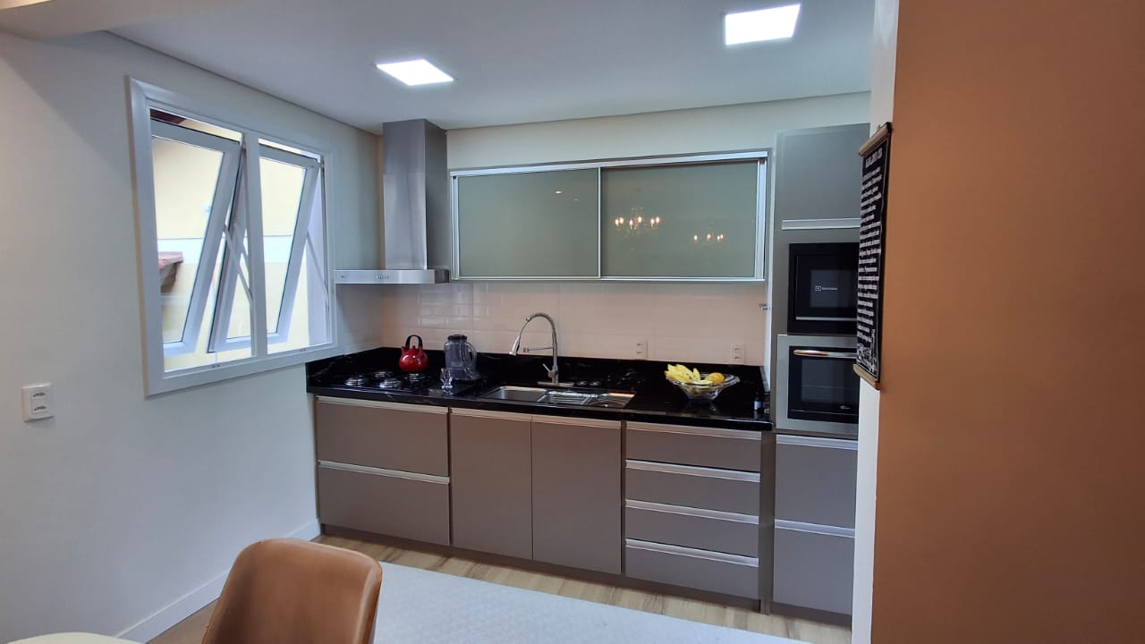 Imagem de Casa Alto Padrão Semi Mobiliada — O Lar Perfeito Para Sua Família!