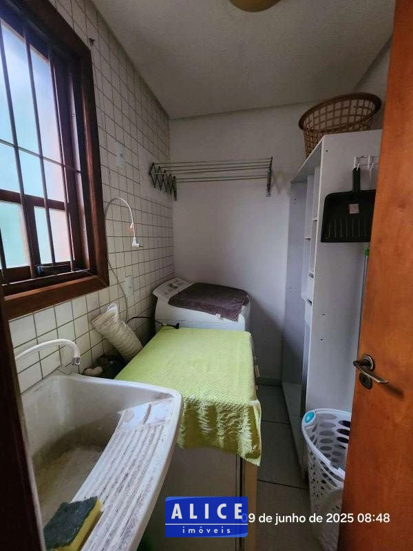 Imagem de Apartamento em Taquara bairro Morro Do Leoncio