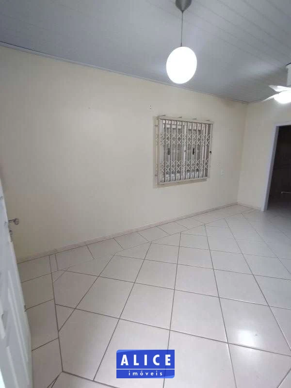 Imagem de Casa em Taquara bairro Sagrada Familia