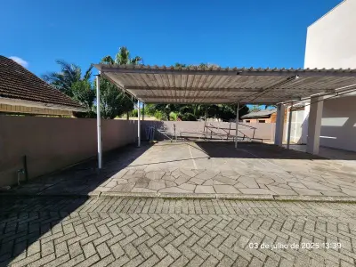 Imagem de Sobrado em Taquara bairro Santa Rosa