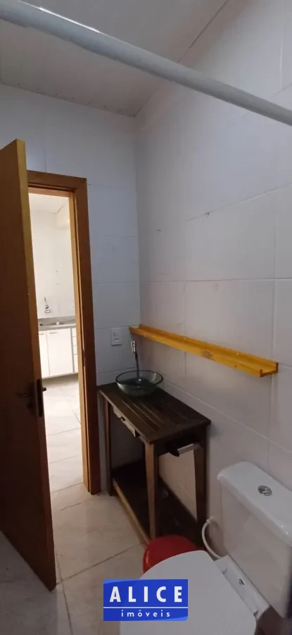 Imagem de Casa em Parobe bairro Residencial Azaleia