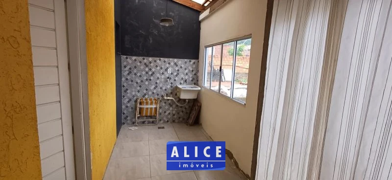 Imagem de Casa em Parobe bairro Residencial Azaleia