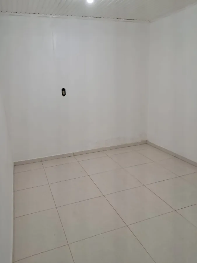 Imagem de Casa mista com três dormitórios