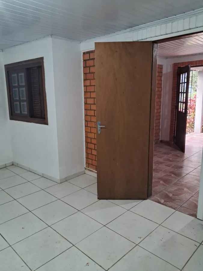 Imagem de Casa mista com três dormitórios