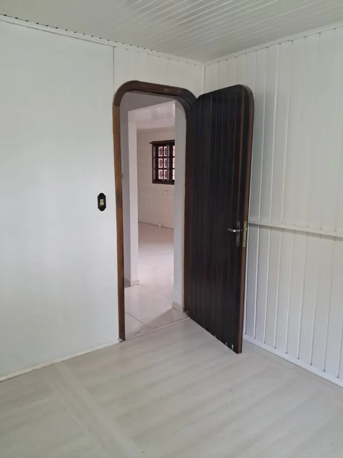 Imagem de Casa mista com três dormitórios