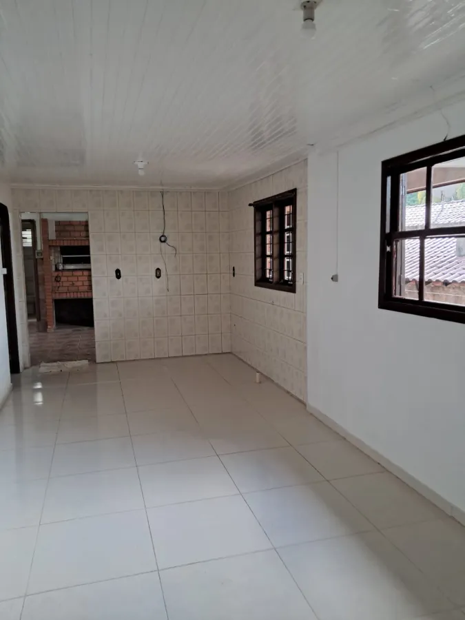 Imagem de Casa mista com três dormitórios