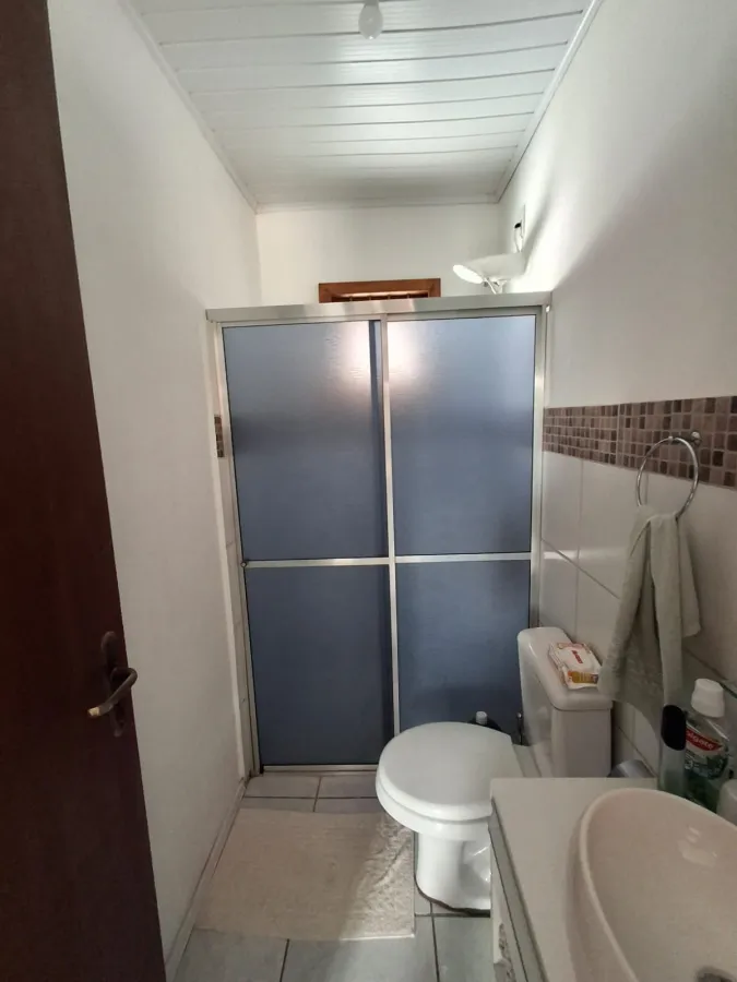 Imagem de Compacta, charmosa e completa — a casa ideal para viver com conforto e praticidade!