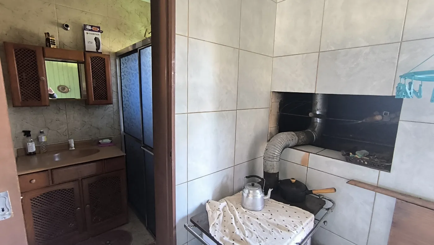 Imagem de Duas casas em terreno de esquina