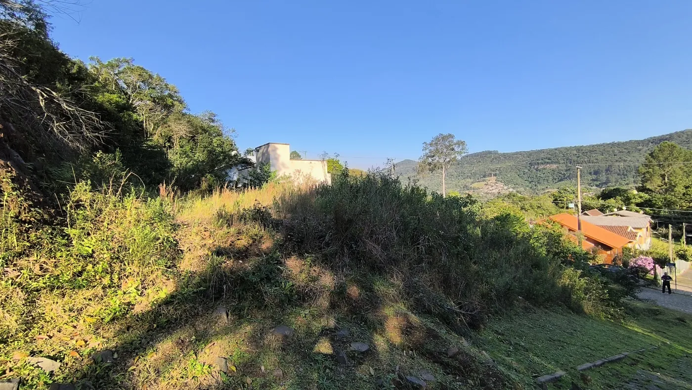 Imagem de TERRENO DE ESQUINA