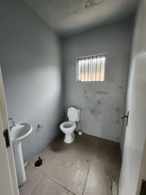 Imagem de Sala Comercial em Parobe bairro Guaruja