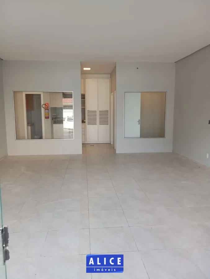 Imagem de Sala Comercial em Taquara bairro Sagrada Familia