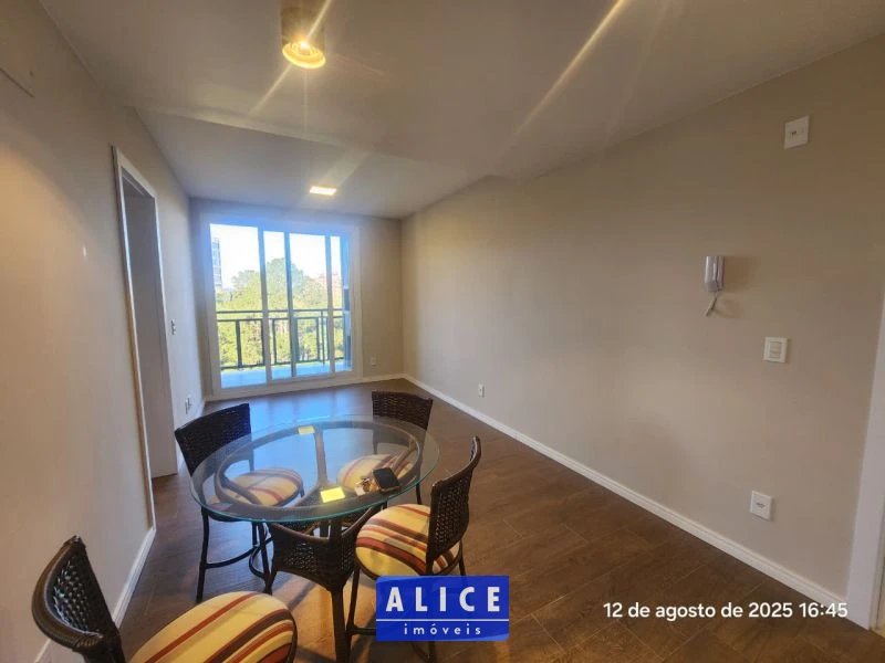 Imagem de Apartamento em Taquara bairro Sagrada Familia