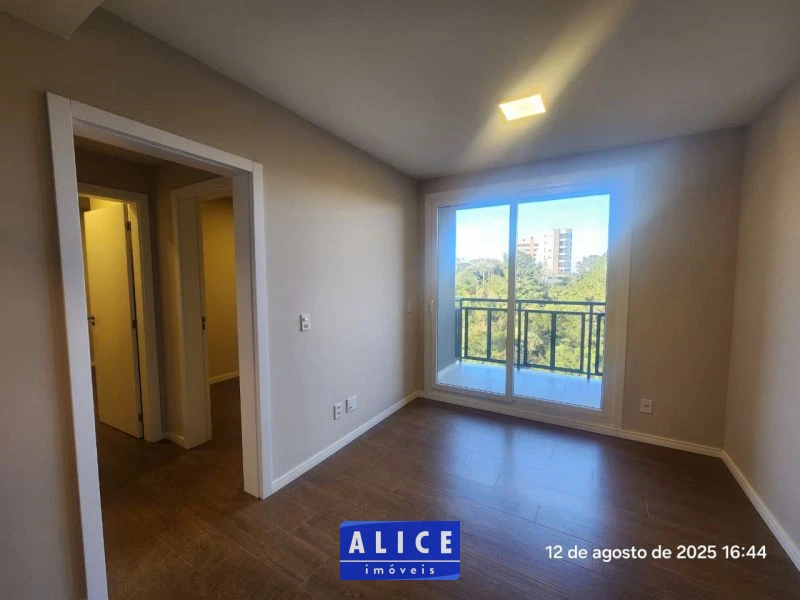 Imagem de Apartamento em Taquara bairro Sagrada Familia