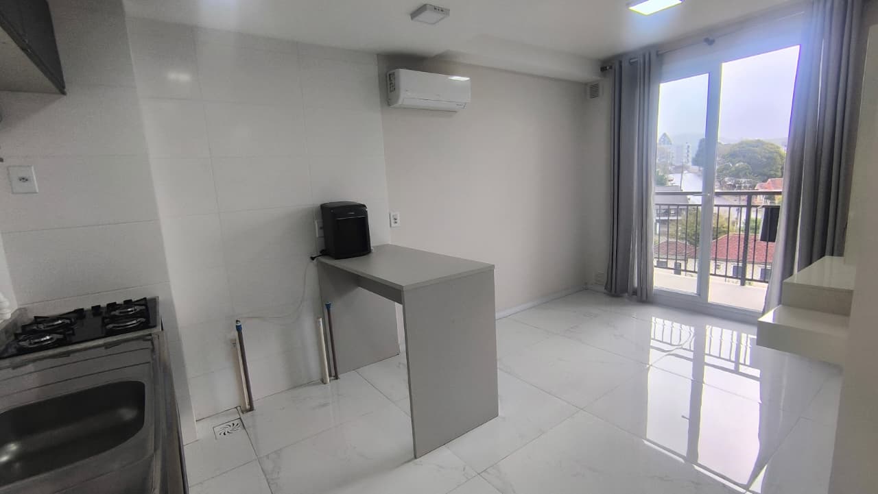 Imagem de APARTAMENTO 5º ANDAR SEMIMOBILIADO