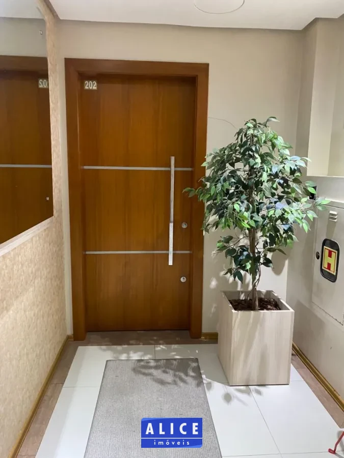 Imagem de Apartamento em Taquara bairro Sagrada Familia