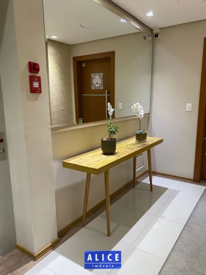 Imagem de Apartamento em Taquara bairro Sagrada Familia