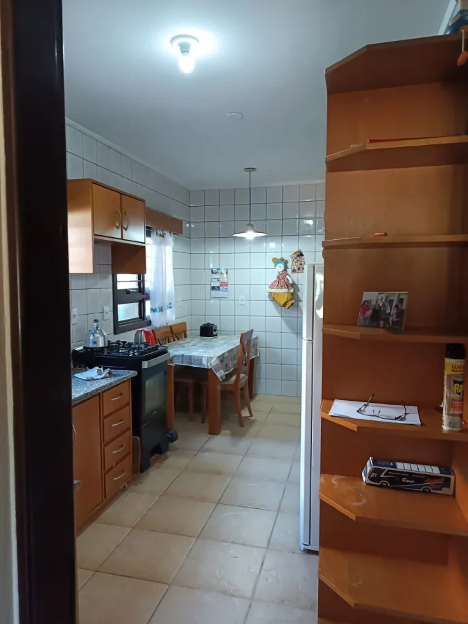 Imagem de Seu novo lar com piscina e espaço gourmet espera por você!