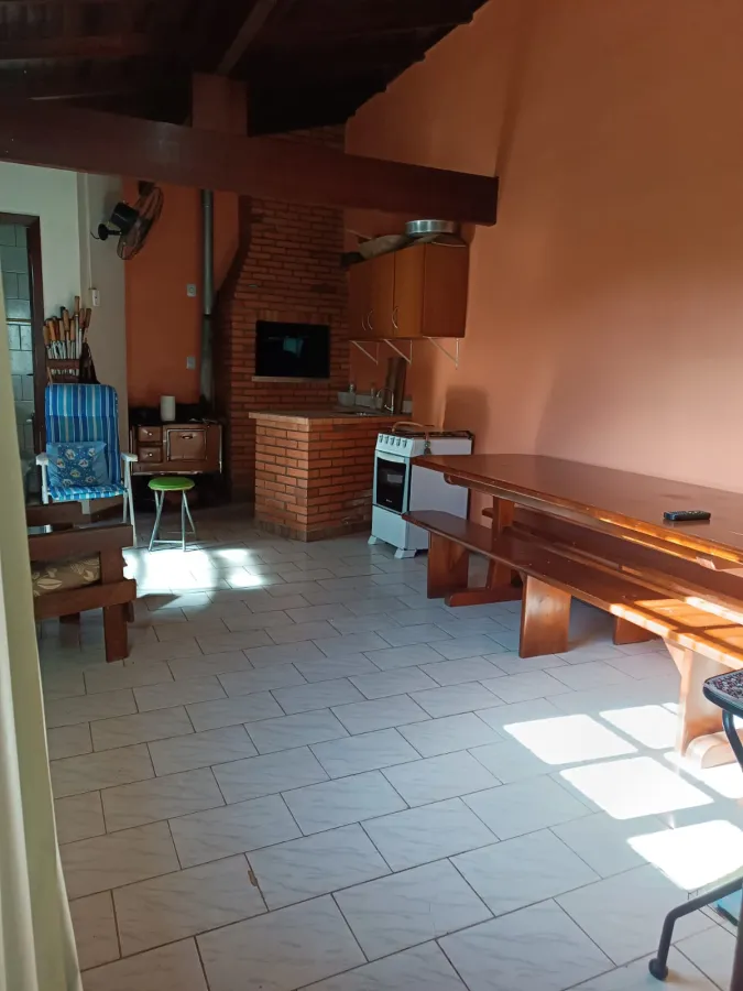 Imagem de Seu novo lar com piscina e espaço gourmet espera por você!