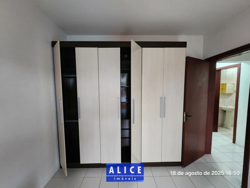 Imagem de Apartamento em Taquara bairro Centro