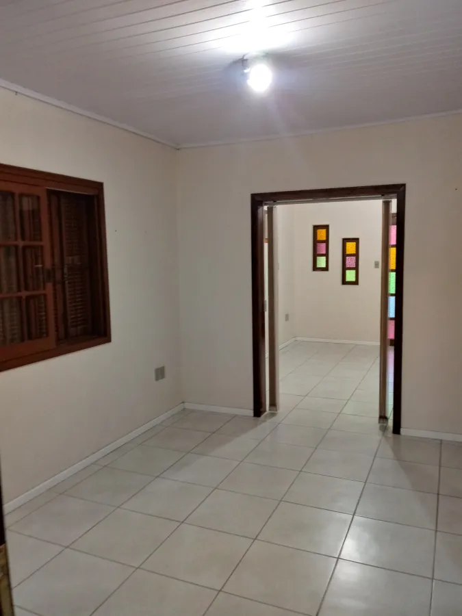 Imagem de Casa em Taquara: Seu Lar Completo Espera por Você!
