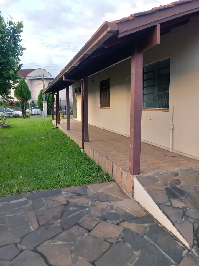 Imagem de Casa em Taquara: Seu Lar Completo Espera por Você!