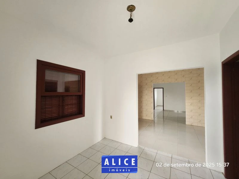 Imagem de Casa em Taquara bairro Santa Terezinha