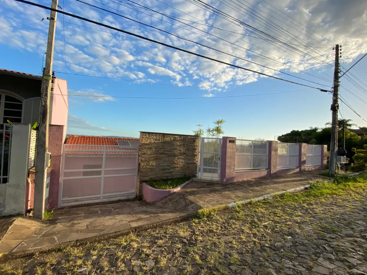 Imagem de Imóvel com piscina e churrasqueira, pronto para morar!