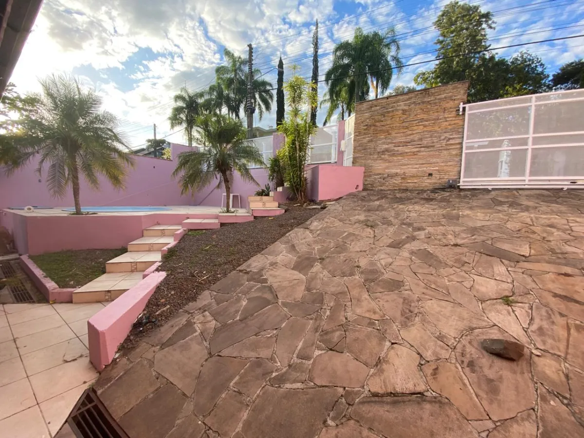 Imagem de Imóvel com piscina e churrasqueira, pronto para morar!