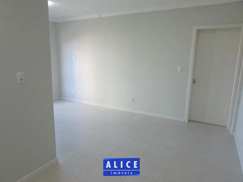 Imagem de Apartamento em Taquara bairro Sagrada Familia