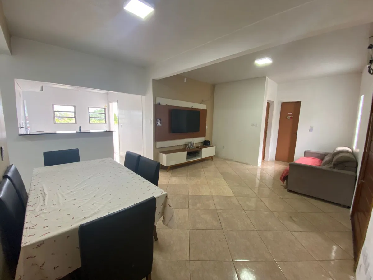 Imagem de Imóvel com piscina e churrasqueira, pronto para morar!