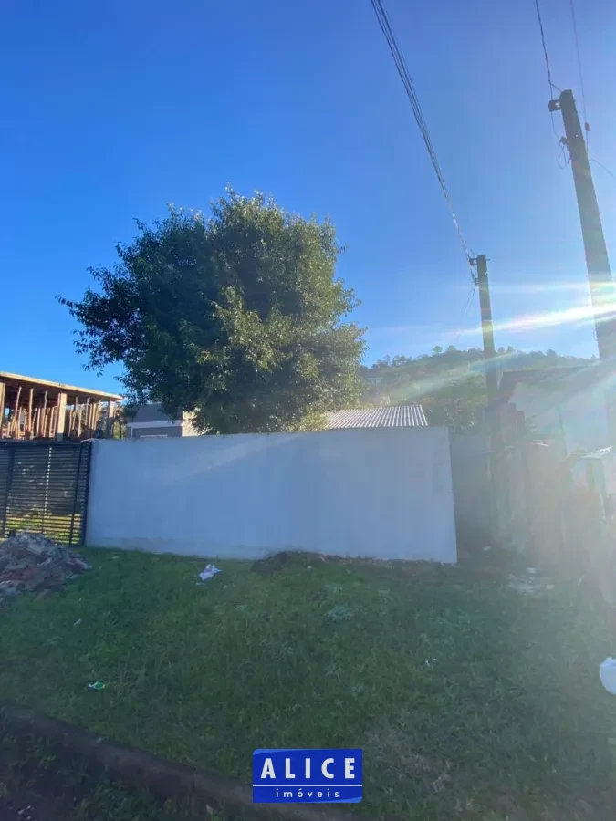 Imagem de Casa em Parobe bairro Planasa