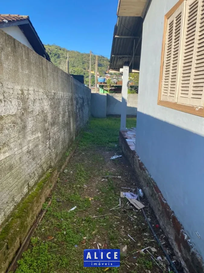 Imagem de Casa em Parobe bairro Planasa