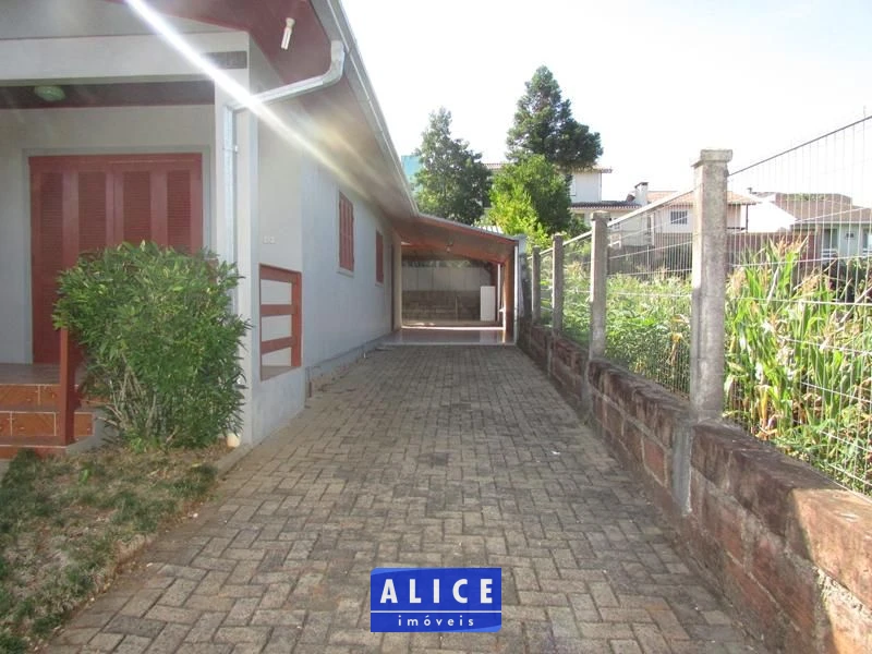 Imagem de Casa em Taquara bairro Santa Rosa