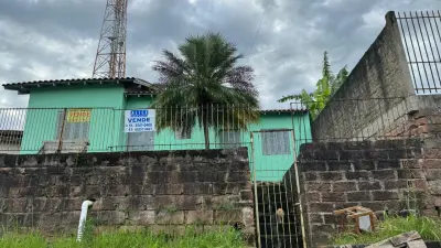 Imagem de Encanto e conforto no bairro Santa Terezinha — Casa em alvenaria pronta para morar