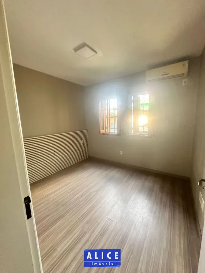 Imagem de Apartamento em Taquara bairro Centro