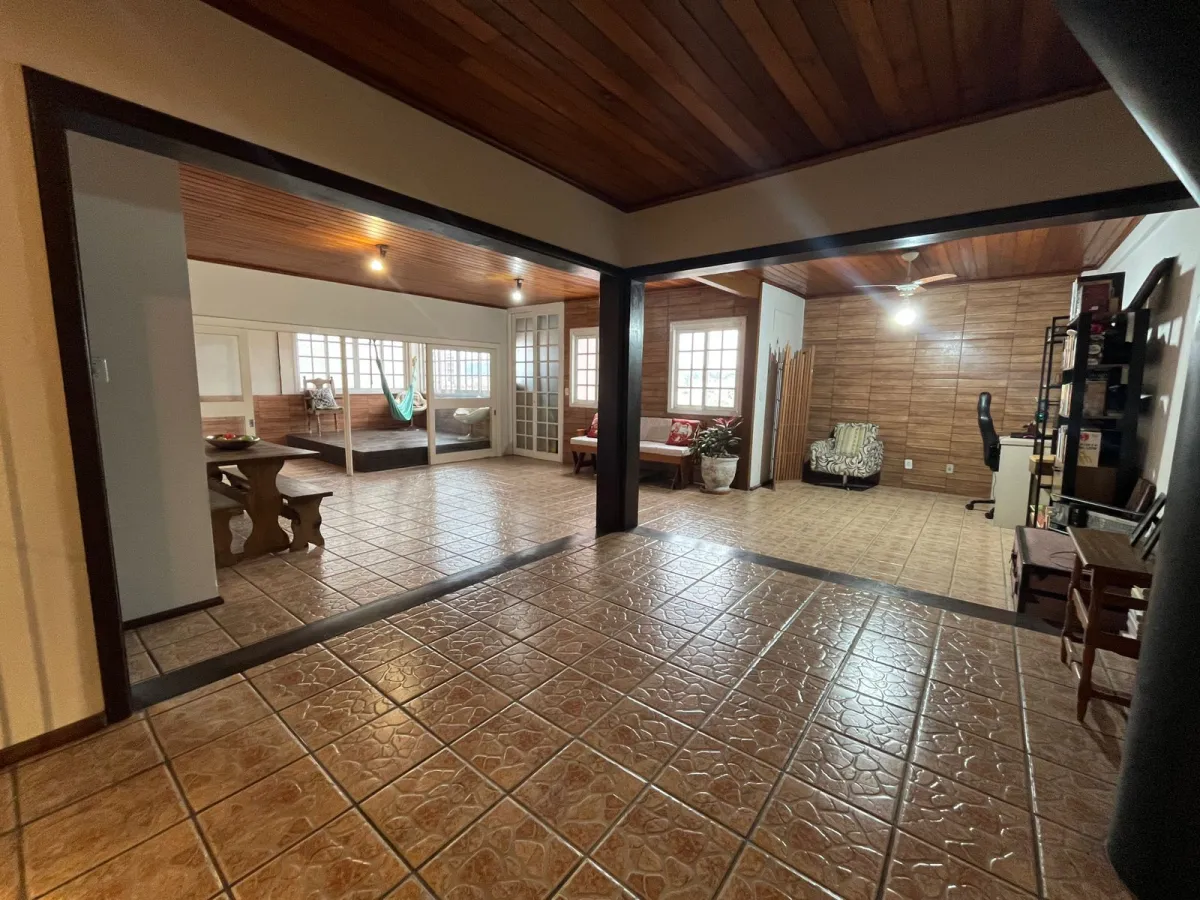 Imagem de Duplex Moderno no Coração de Taquara – Conforto e Praticidade