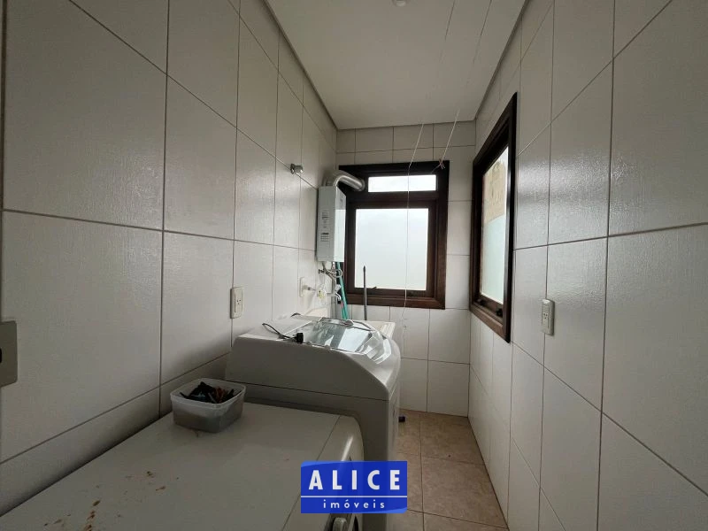 Imagem de Apartamento em Taquara bairro Sagrada Familia