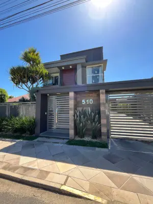 Imagem de Casa de alto padrão, bairro Bom Pastor.