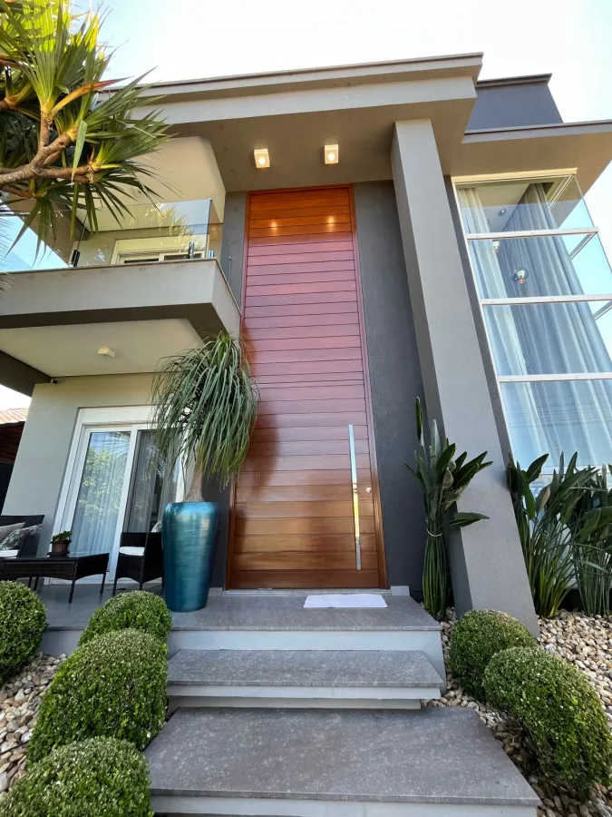 Imagem de Casa de alto padrão, bairro Bom Pastor.