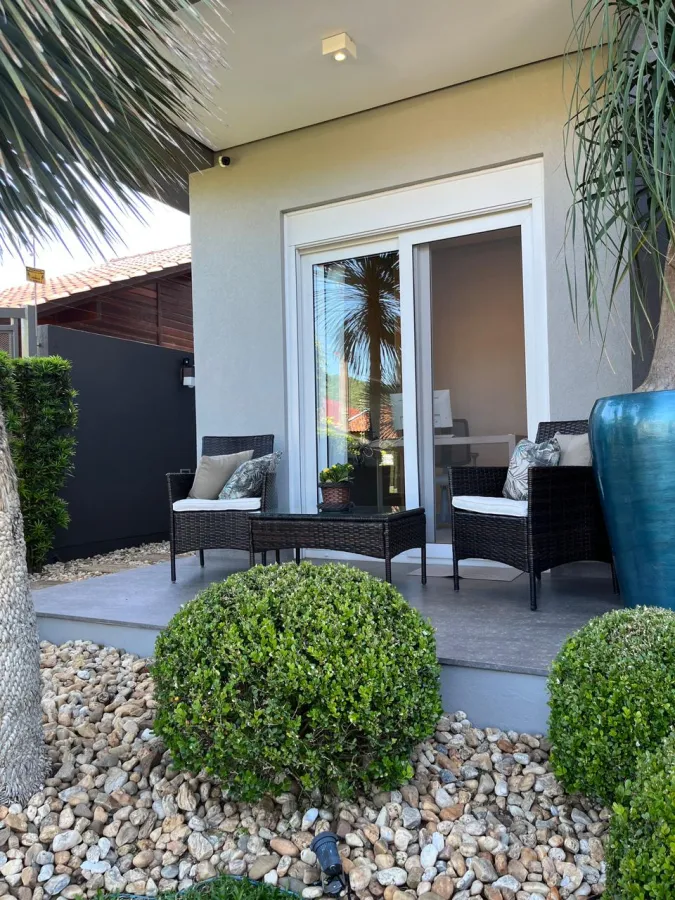 Imagem de Casa de alto padrão, bairro Bom Pastor.