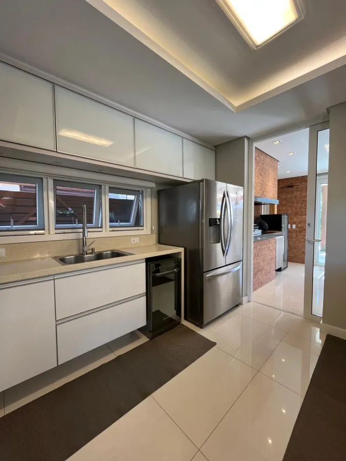 Imagem de Casa de alto padrão, bairro Bom Pastor.