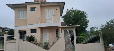 Imagem de Casa em Taquara bairro Santa Rosa